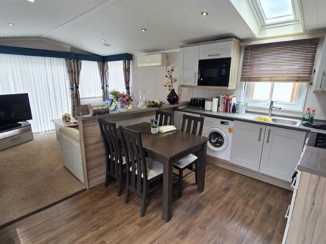 House for sale in Stansted, Bourne Vale