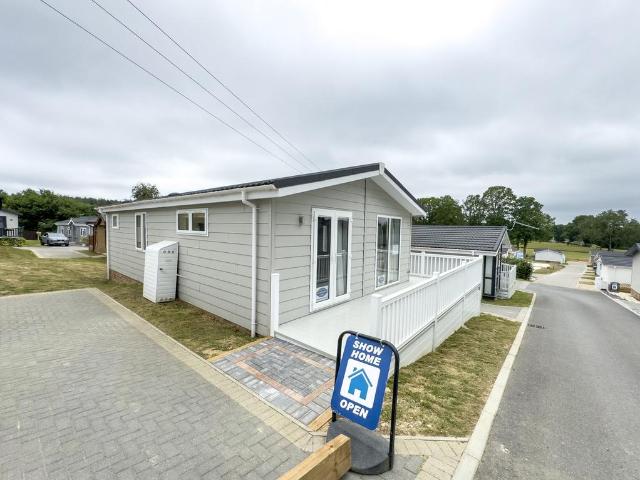House for sale in Bridgefield, Kent