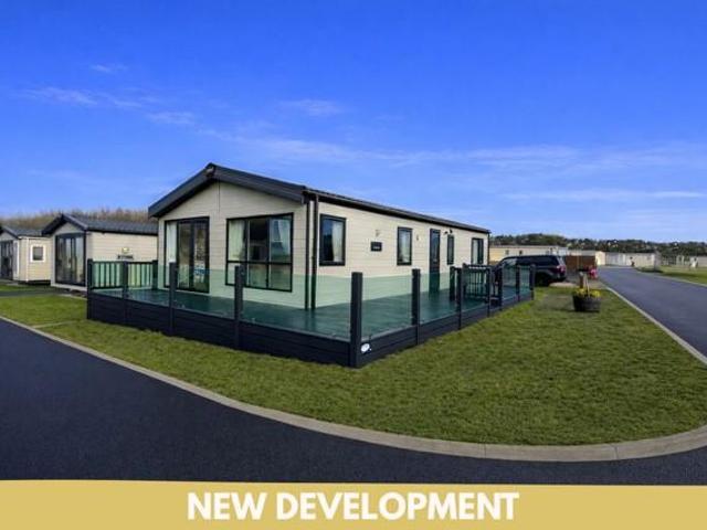 House for sale in Heathlands, East Sussex