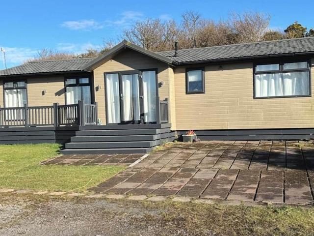 House for sale in Llanfair-Mathafarn-Eithaf, Llanbedrgoch