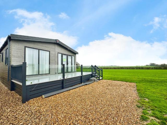 House for sale in Minster, Acol
