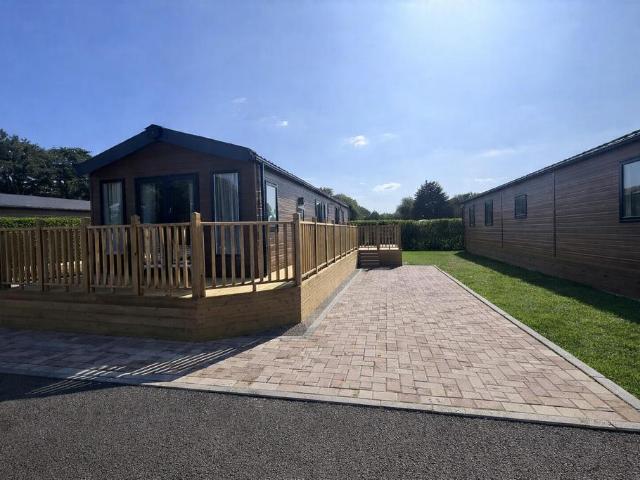 House for sale in Stansted, Bourne Vale