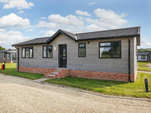 House for sale in Cannard's Grave, Shepton Mallet