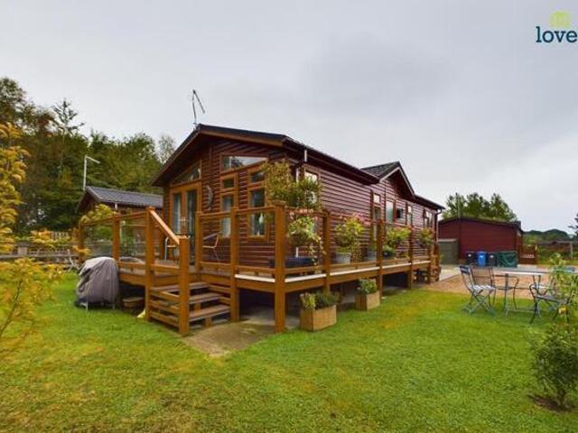 House for sale in Brayford, Lincolnshire