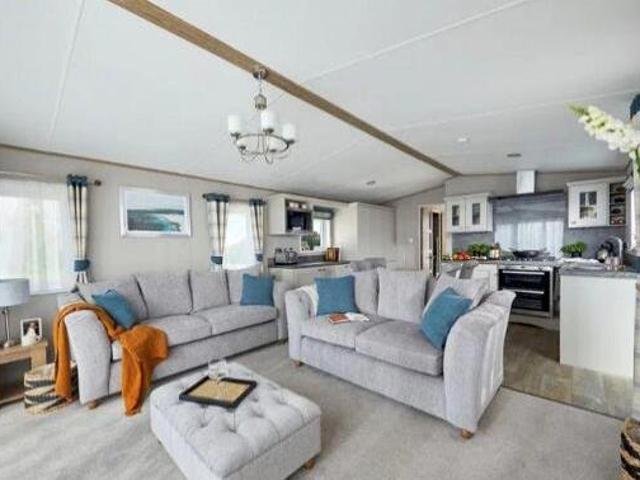 House for sale in Potters Corner, East Midlands