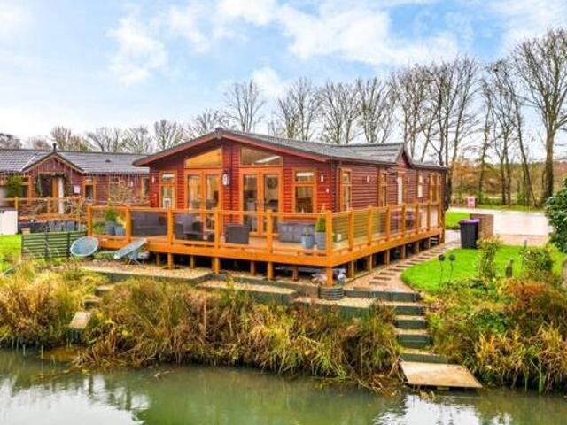 House for sale in Brayford, Lincolnshire