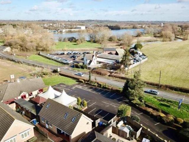 House for sale in Northampton, Northamptonshire