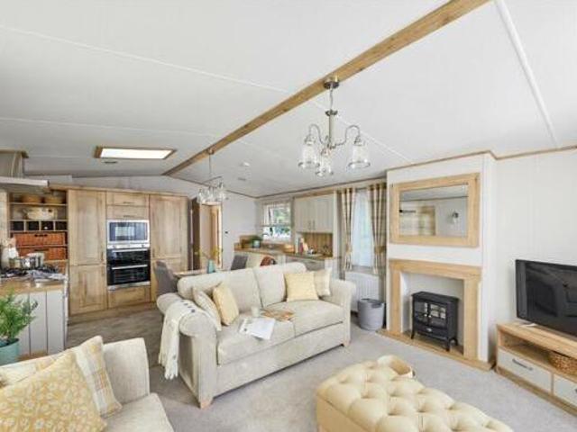 House for sale in Roby Mill, Lancashire