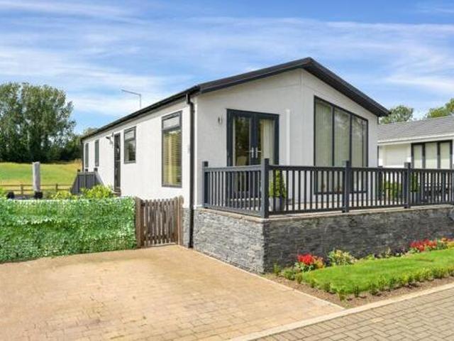 House for sale in Peterborough, Cambridgeshire and Peterborough