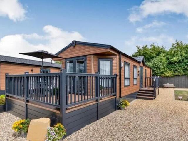 House for sale in High Field, York