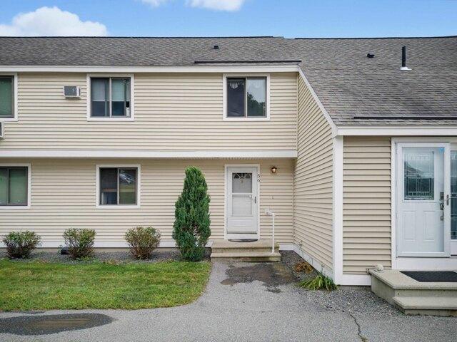 House for sale in Londonderry, Rockingham County