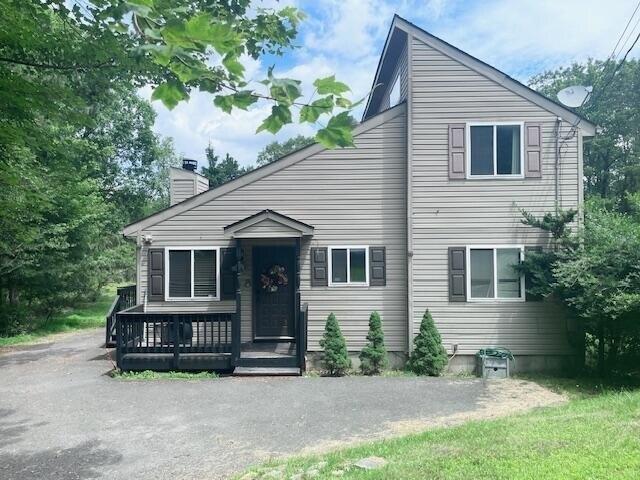 House for sale in Long Pond, Pennsylvania