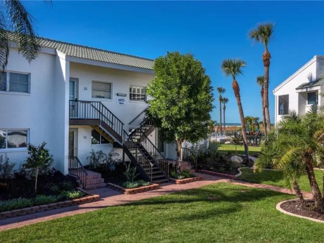 House for sale in Longboat Key, Florida