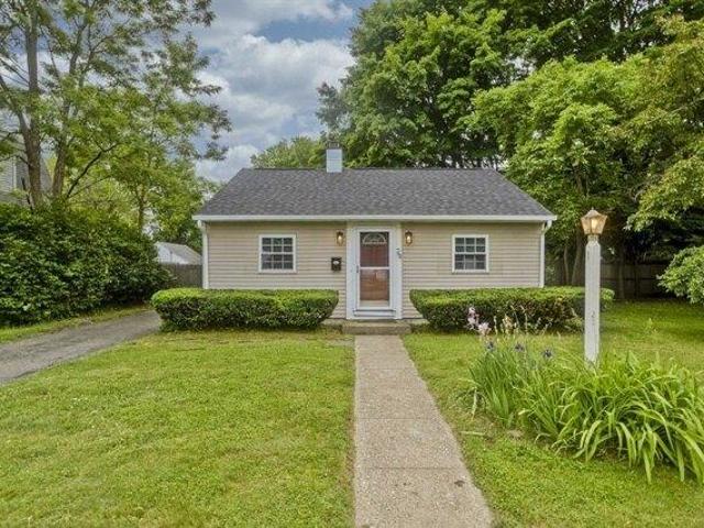 House for sale in Hampden, Massachusetts