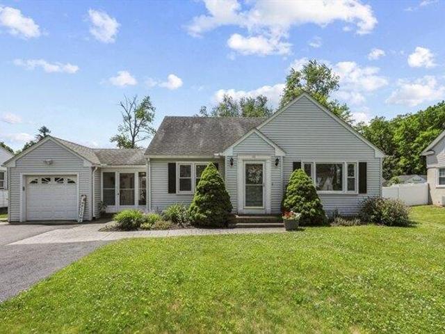 House for sale in Hampden, Massachusetts
