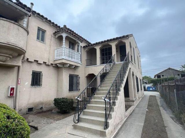 House for rent in Mid-City, Los Angeles
