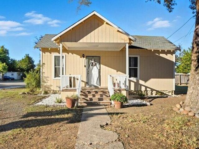 House for sale in Los Molinos, California