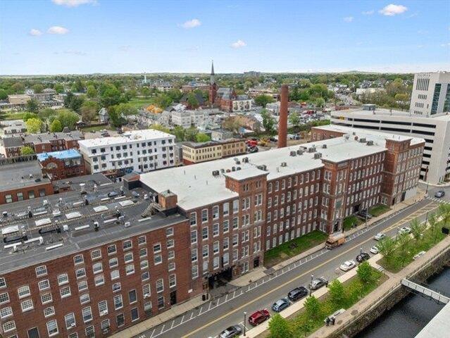 Condo for sale in Lowell, Massachusetts