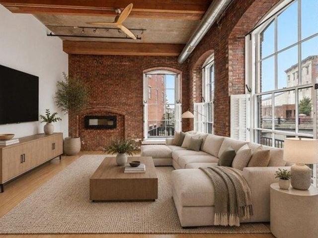 Condo for sale in Lowell, Massachusetts