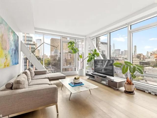 Apartment for sale in Arverne, New York