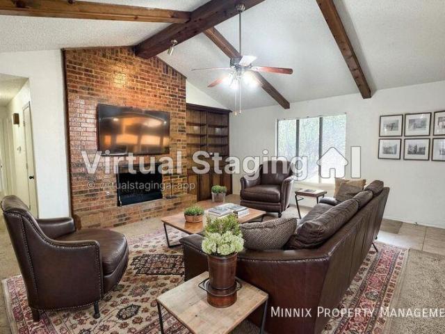 Townhouse for rent in Quaker Heights, Lubbock