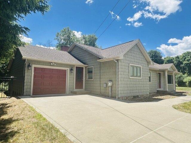 House for sale in Hampden, Massachusetts