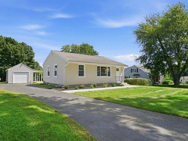 House for sale in Hampden, Massachusetts