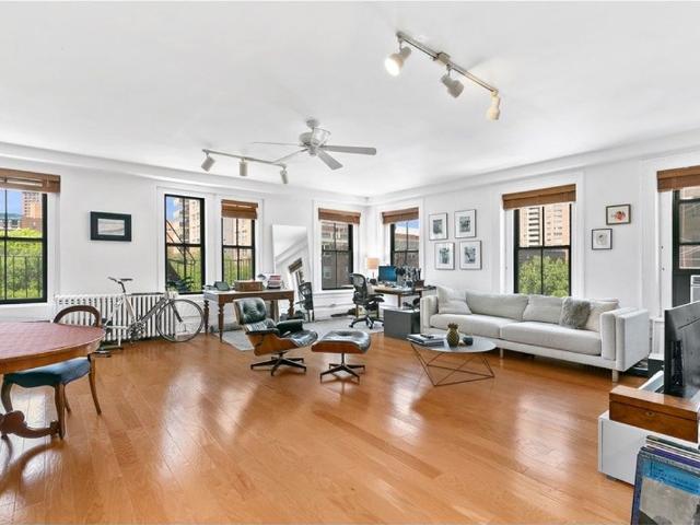 Apartment for rent in Arverne, New York