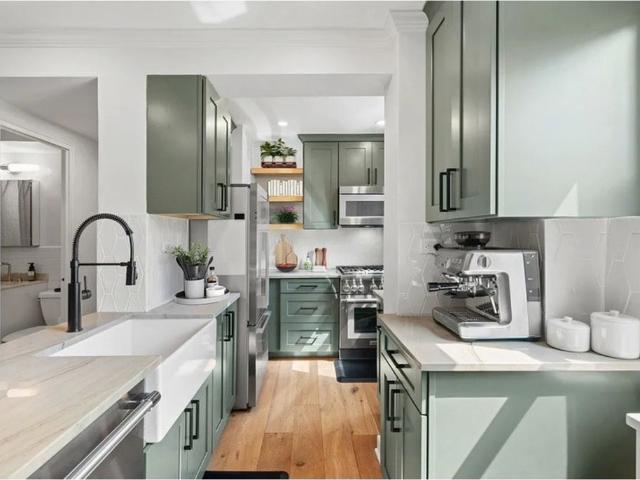 Apartment for sale in Arverne, New York