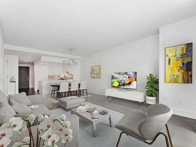 Apartment for sale in Arverne, New York