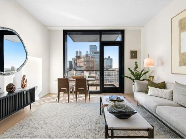 Apartment for sale in Queens, Arverne