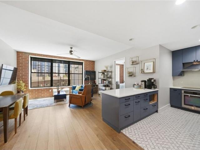 Apartment for sale in Queens, Arverne