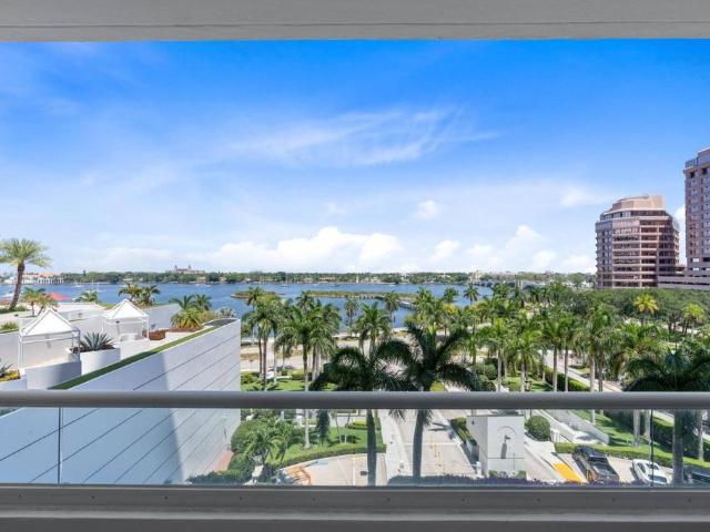 Apartment for sale in West Palm Beach