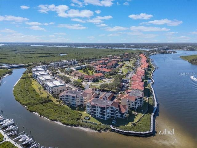 Apartment for sale in New Smyrna Beach