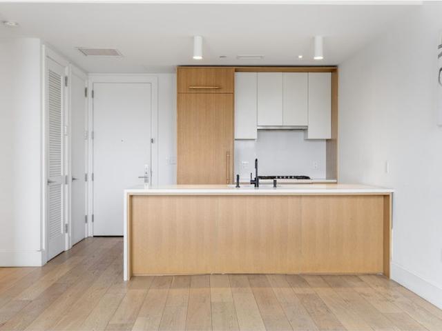 Apartment for sale in Queens, Arverne