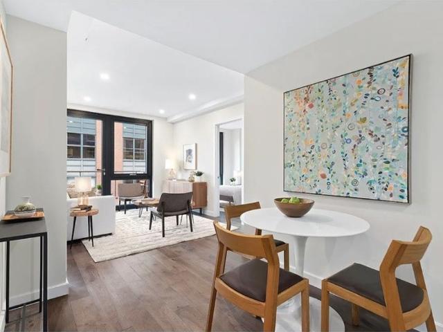 Apartment for sale in Queens, Arverne
