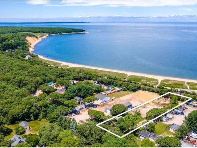 House for sale in Wainscott, New York