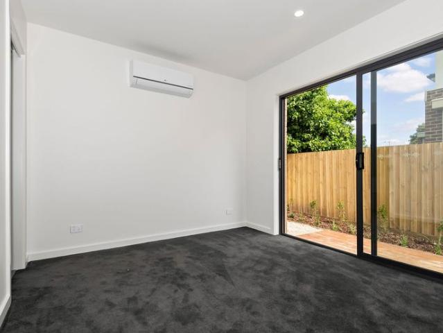 Townhouse for rent in Camerons Creek, Victoria