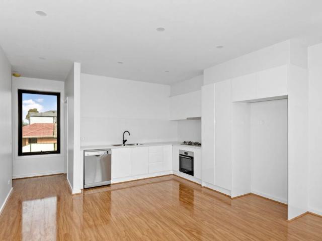 Townhouse for rent in Camerons Creek, Victoria