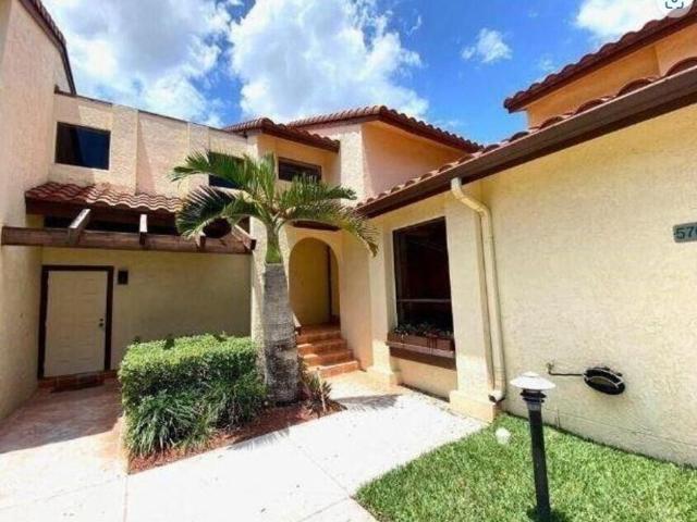 Townhouse for rent in Boca Raton, Florida