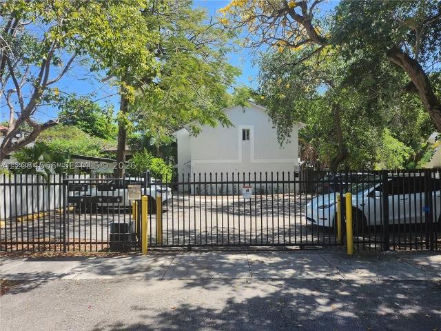 Townhouse for rent in Miami, Florida