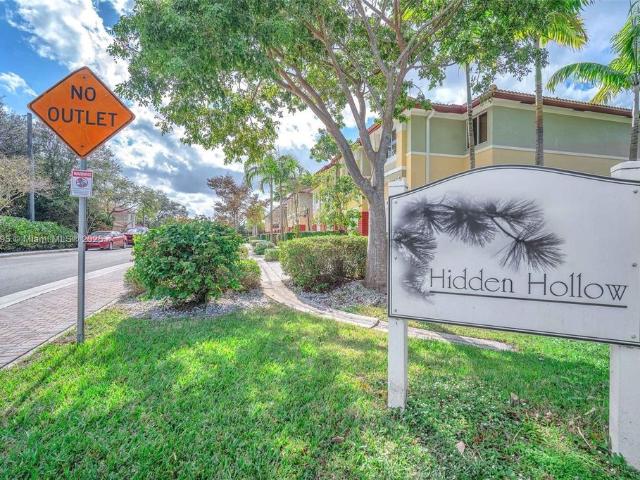 Townhouse for rent in Davie