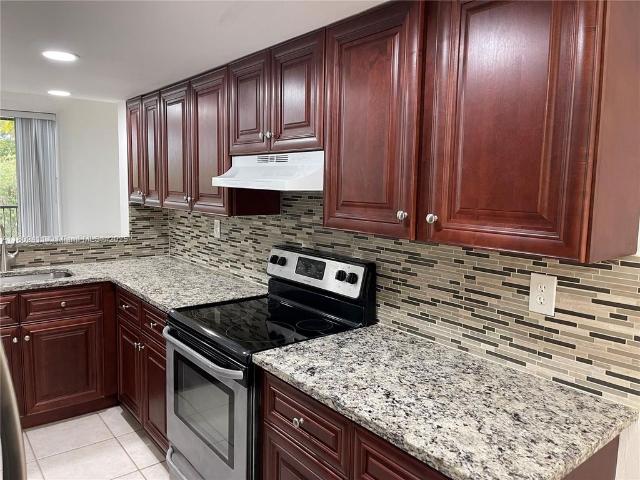 Townhouse for rent in Davie
