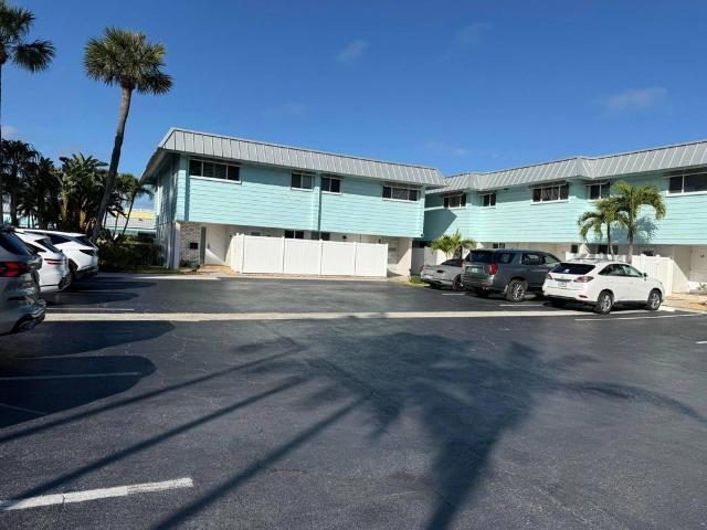 Townhouse for rent in Deerfield Beach, Florida
