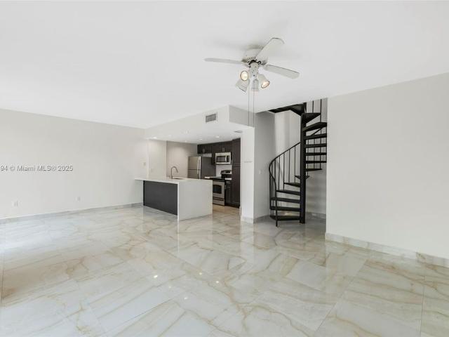 Townhouse for rent in Miami
