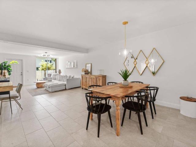 Townhouse for rent in Miami