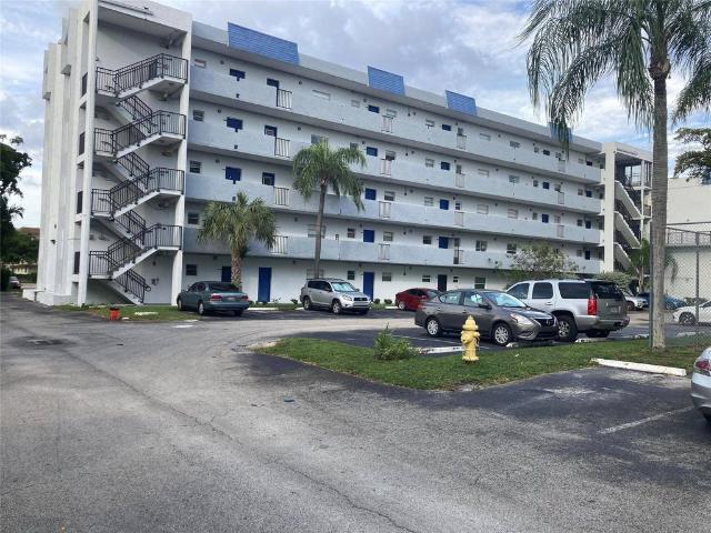 Townhouse for rent in Plantation