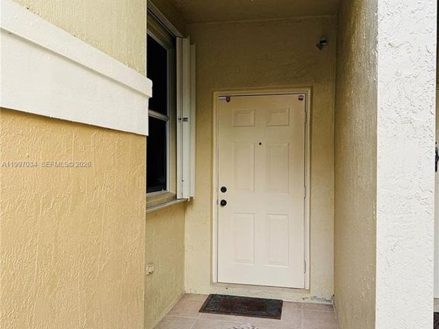 Townhouse for rent in Weston, Florida