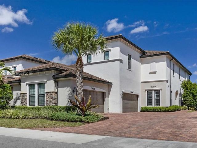Townhouse for sale in Boca Raton