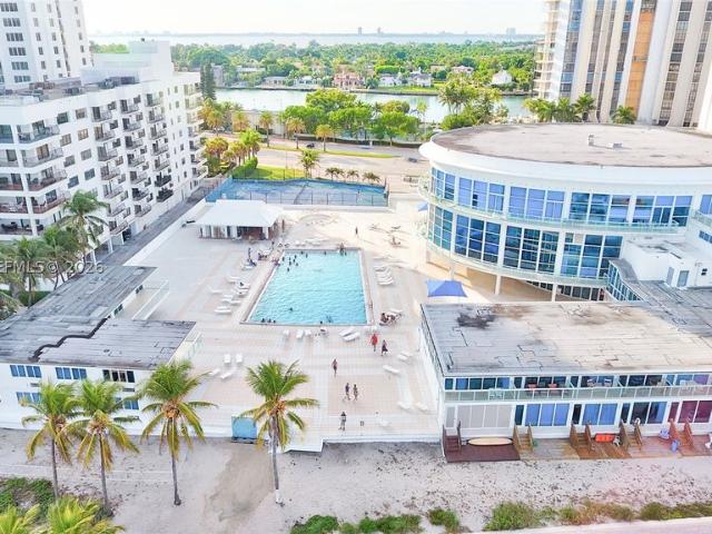Townhouse for sale in Miami Beach, Florida